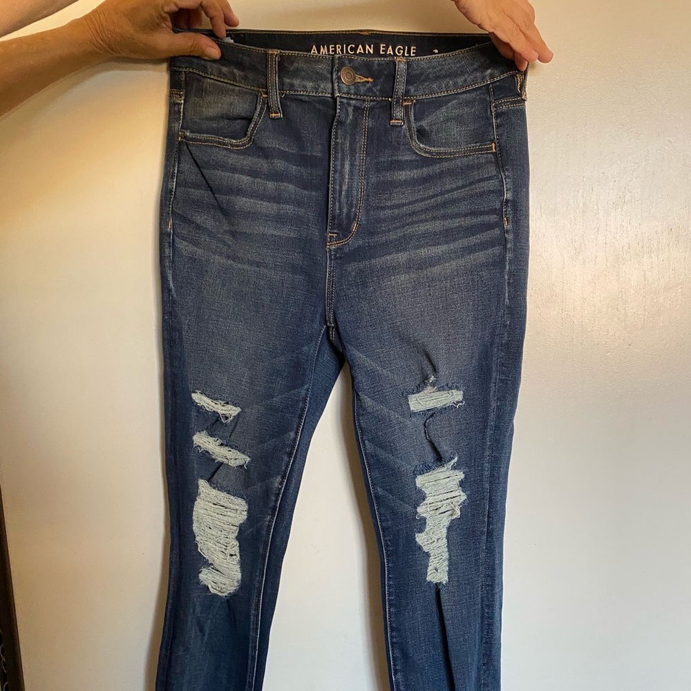 American eagle super high rise ripped jegging